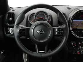 MINI Countryman (2022) thumbnail 4