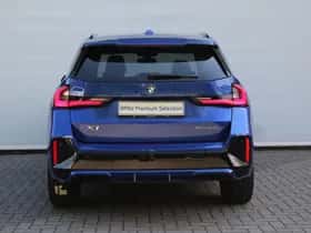 BMW X1 (2024) thumbnail 5