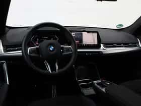 BMW X1 (2024) thumbnail 9