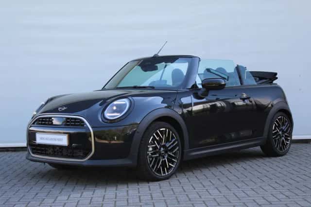 MINI Cabrio (2025) thumbnail 1