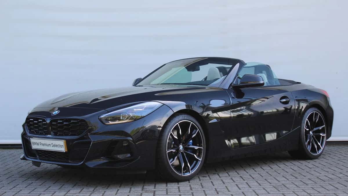 BMW Z4 (2025) — foto 1