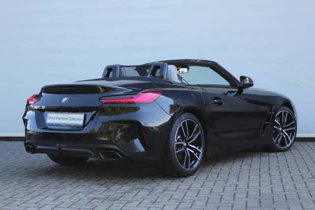 BMW Z4 (2025) thumbnail 4