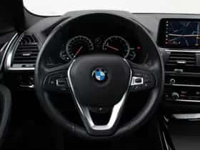 BMW X3 (2019) thumbnail 2