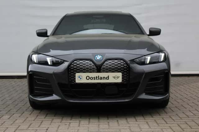 BMW i4 (2026) thumbnail 4