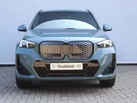 BMW iX1 (2026) thumbnail 2