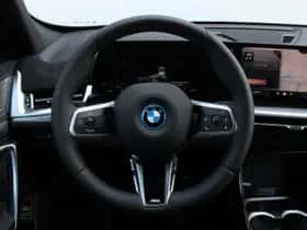 BMW iX1 (2026) thumbnail 28
