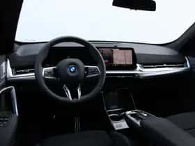 BMW iX1 (2026) thumbnail 32