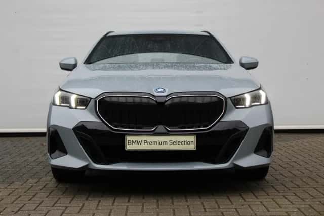 BMW 5-Serie (2025) thumbnail 2