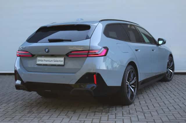 BMW 5-Serie (2025) thumbnail 2