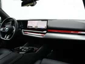 BMW 5-Serie (2025) thumbnail 38
