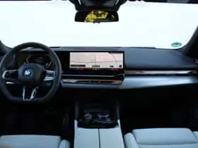 BMW 5-Serie (2025) thumbnail 6