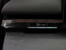 BMW i5 (2024) thumbnail 28