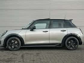 MINI Hatchback (2025) thumbnail 43
