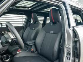 MINI Hatchback (2025) thumbnail 8