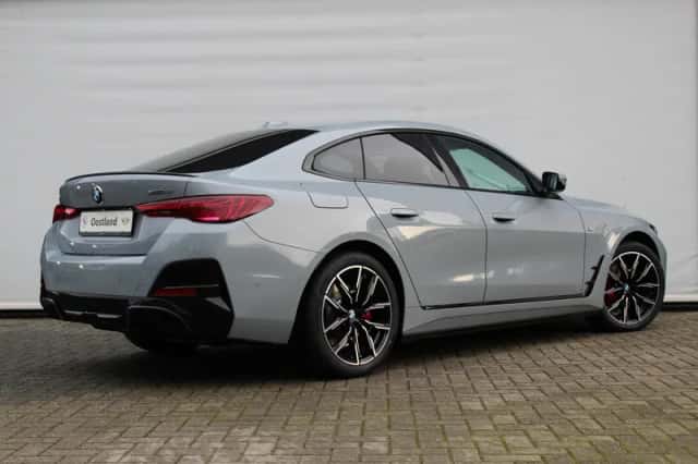 BMW i4 (2026) thumbnail 6