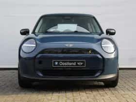 MINI Hatchback (2026) thumbnail 2