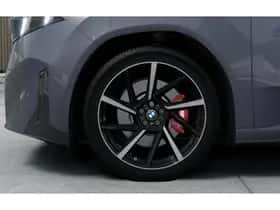 BMW iX3 (2026) thumbnail 6