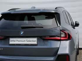 BMW iX1 (2026) thumbnail 16