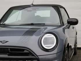 MINI Cabrio (2025) thumbnail 17