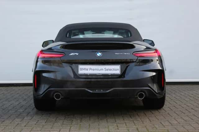 BMW Z4 (2025) thumbnail 5