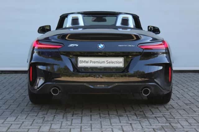 BMW Z4 (2025) thumbnail 6