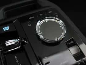 BMW iX (2025) thumbnail 24
