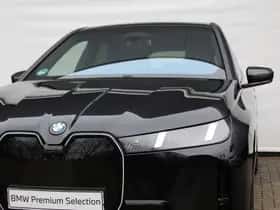 BMW iX (2025) thumbnail 10