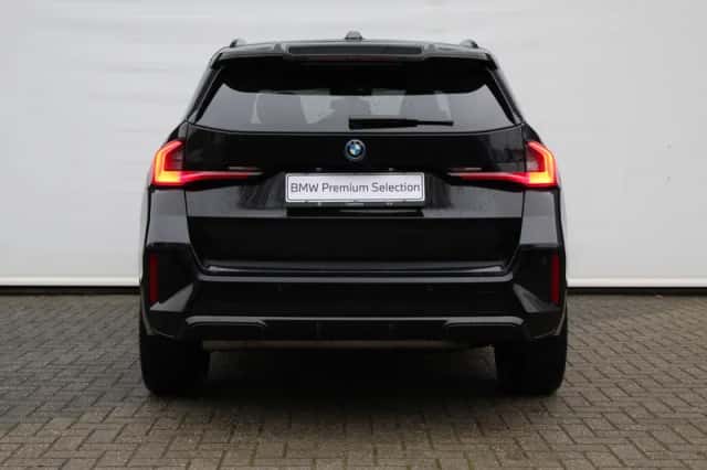 BMW X1 (2024) thumbnail 6