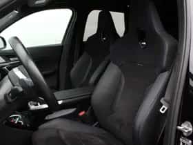 BMW X1 (2024) thumbnail 8