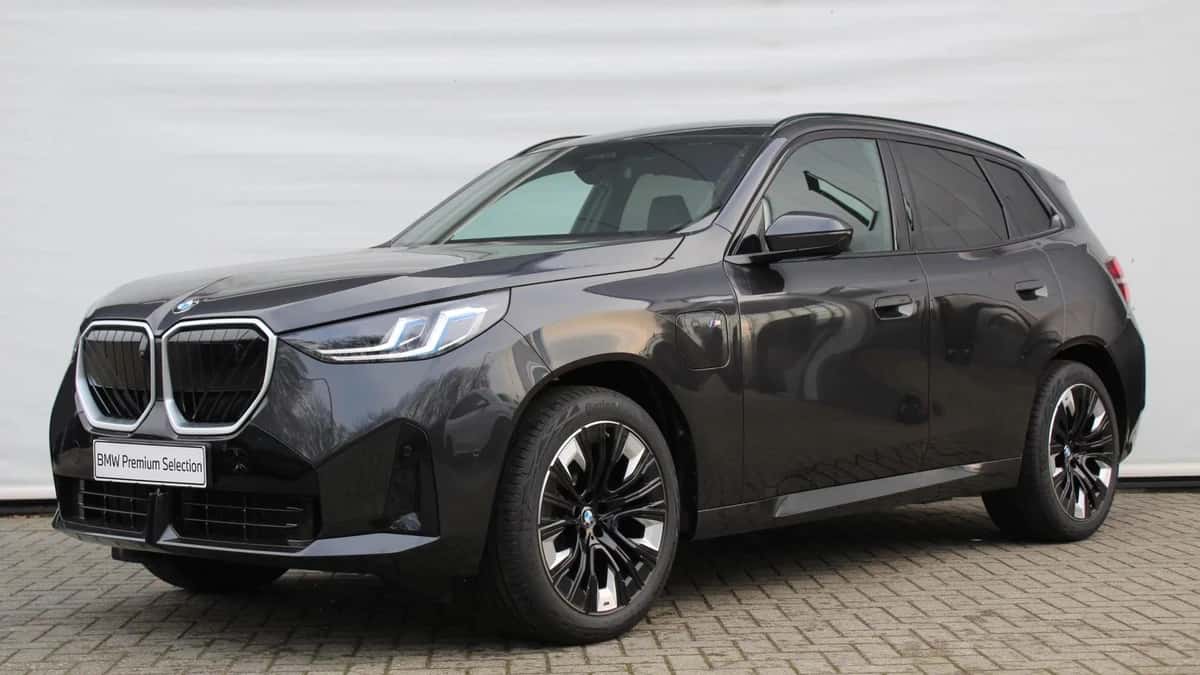 BMW X3 (2026) — foto 1