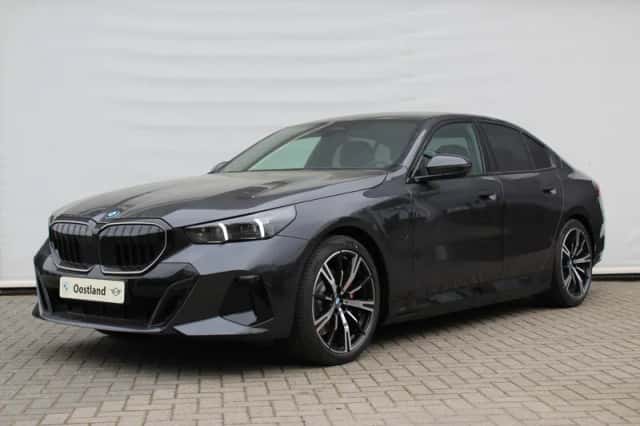 BMW 5-Serie (2026) thumbnail 1