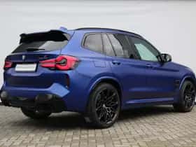 BMW X3 (2024) thumbnail 3