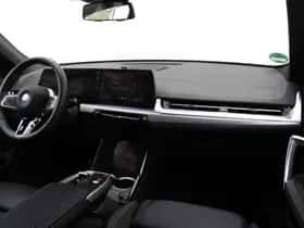 BMW iX2 (2025) thumbnail 14