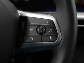 BMW iX2 (2025) thumbnail 19