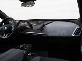 BMW iX (2026) thumbnail 14