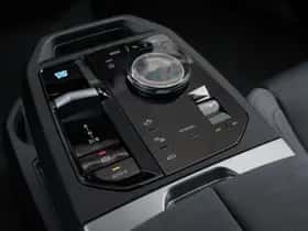 BMW iX (2026) thumbnail 22