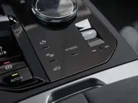 BMW iX (2026) thumbnail 24