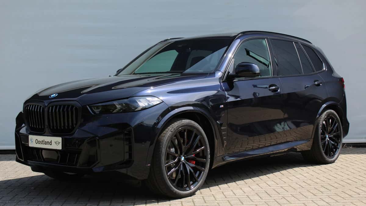 BMW X5 (2026) — foto 1