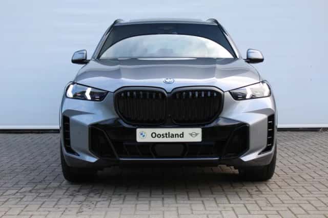BMW X5 (2026) thumbnail 2