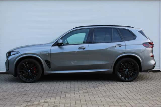 BMW X5 (2026) thumbnail 4