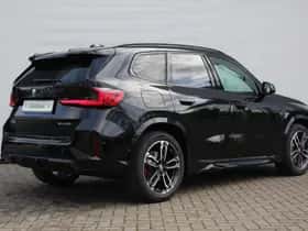 BMW iX1 (2026) thumbnail 2