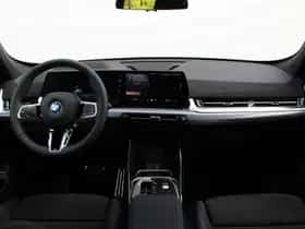 BMW iX1 (2026) thumbnail 12