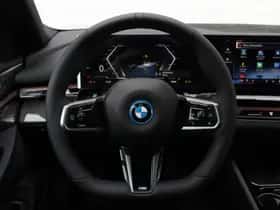 BMW i5 (2026) thumbnail 3