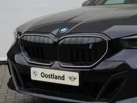 BMW i5 (2026) thumbnail 24