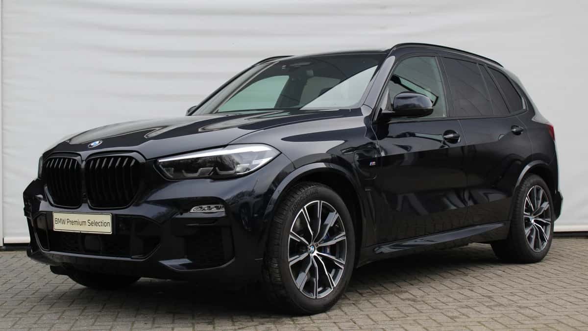 BMW X5 (2021) — foto 1
