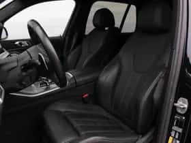 BMW X5 (2021) thumbnail 8