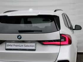 BMW iX1 (2025) thumbnail 11