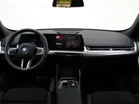BMW iX1 (2025) thumbnail 13