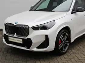 BMW iX1 (2025) thumbnail 25