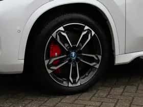 BMW iX1 (2025) thumbnail 34